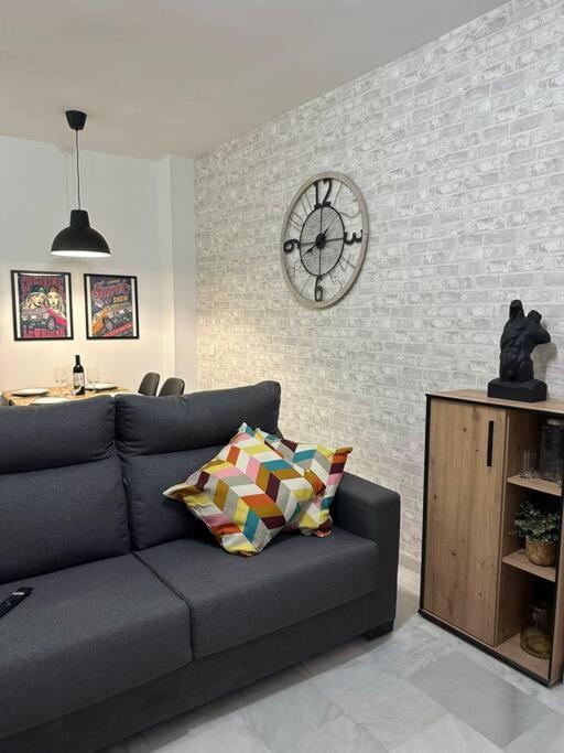 טורמולינוס Moderno Apartamento Junto Al Mar- Apartamentos Don Diego מראה חיצוני תמונה